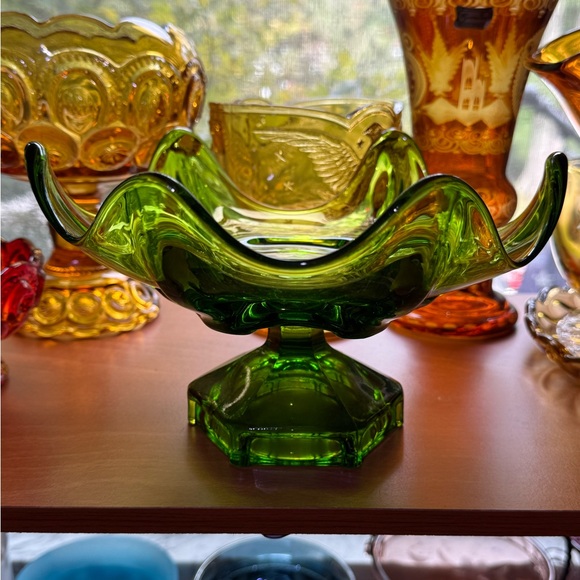 MCM Viking Pedastal  Green Glass Art Bowl - Picture 1 of 6